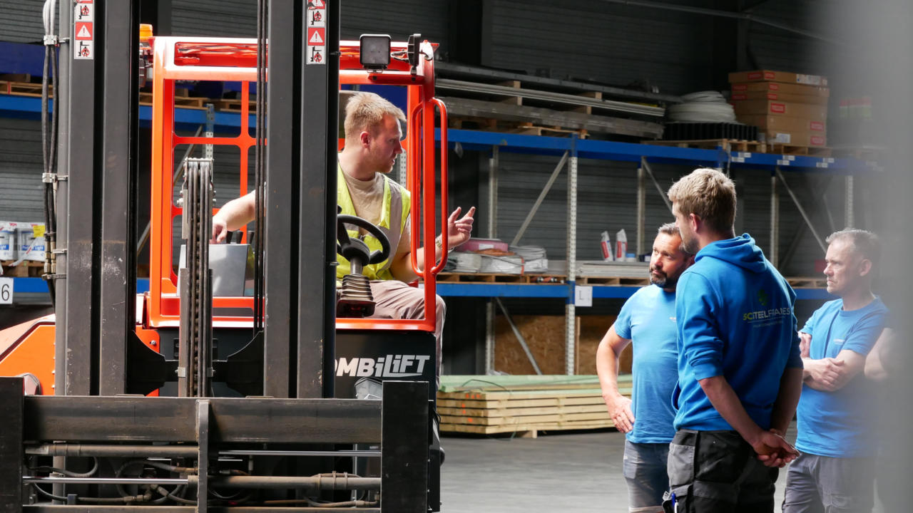 Mabo Opleidingen Vierwegzijlader Heftruck 2